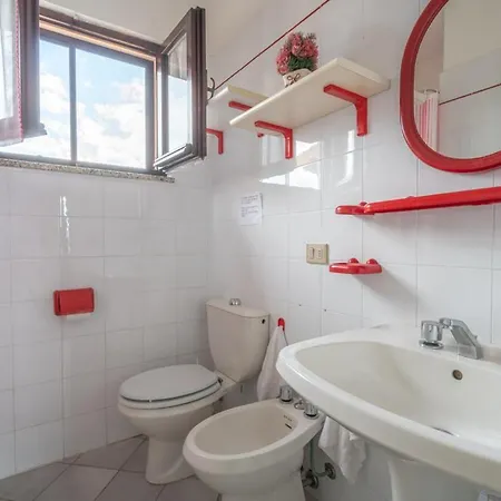 Affittasardegna-appartamento E Bilo Janna Apartmán *